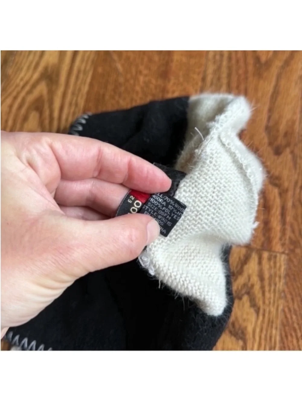 Woolrich Kids/Boys/girls Wool Angora Blend Alpine Nordic Hat Knit over Ear Flap